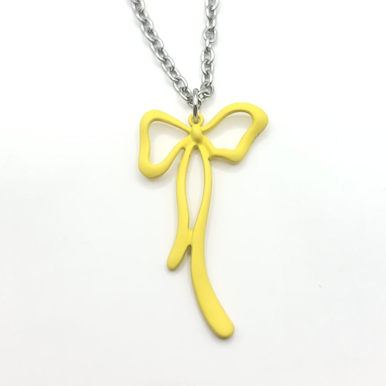 Big Bow Necklace